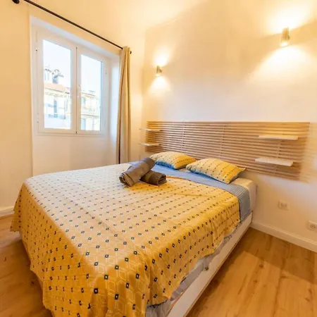 The Big Flat - Hypercentre - Car Park - Virtual Tour Apartament